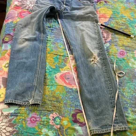 True Vintage Levi’s 501 - Picture 11 of 17